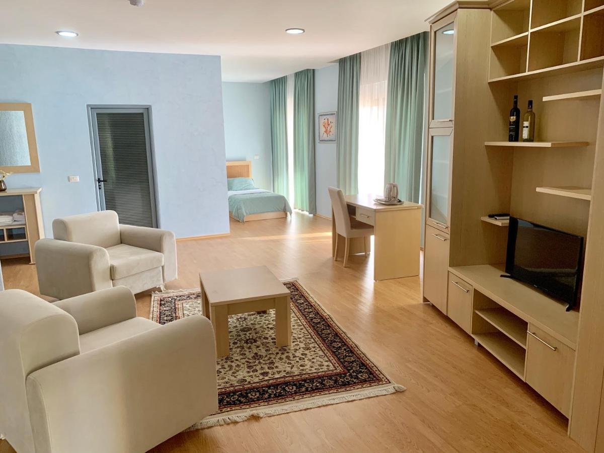 Kriva Resort Ελβασάν Εξωτερικό φωτογραφία